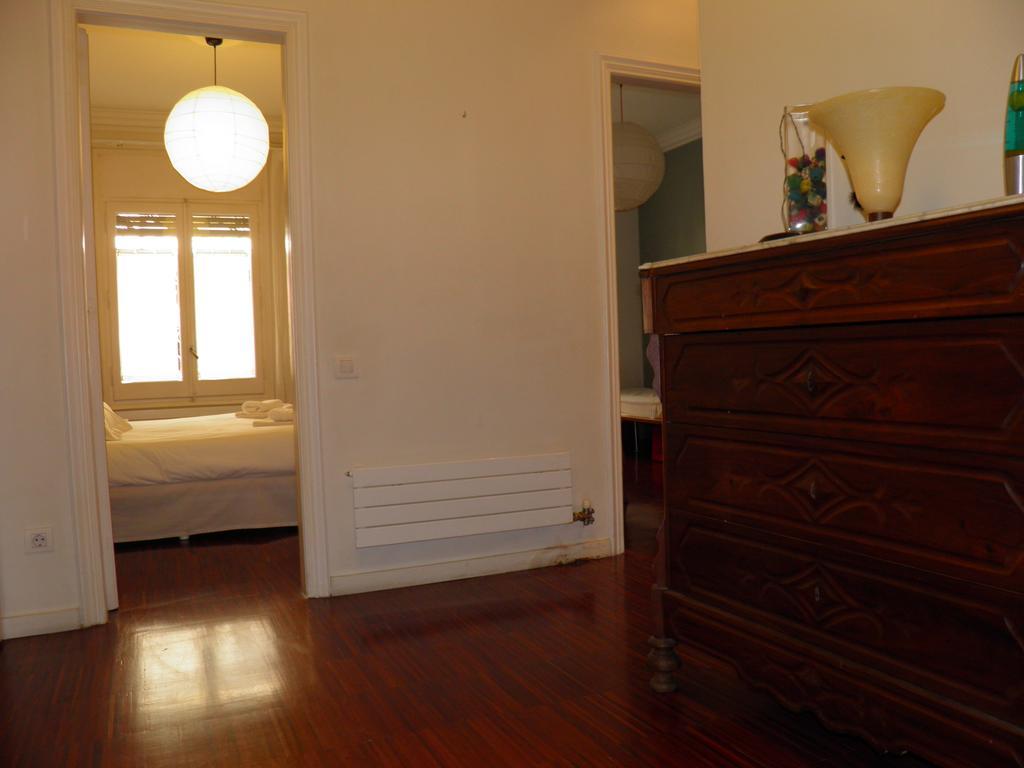 Suitur Courtyard Apartment Барселона Екстер'єр фото